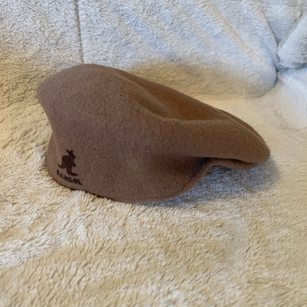 Kangol 100% Virgin Wool 504 Driving Cap Hat Camel XL EUC